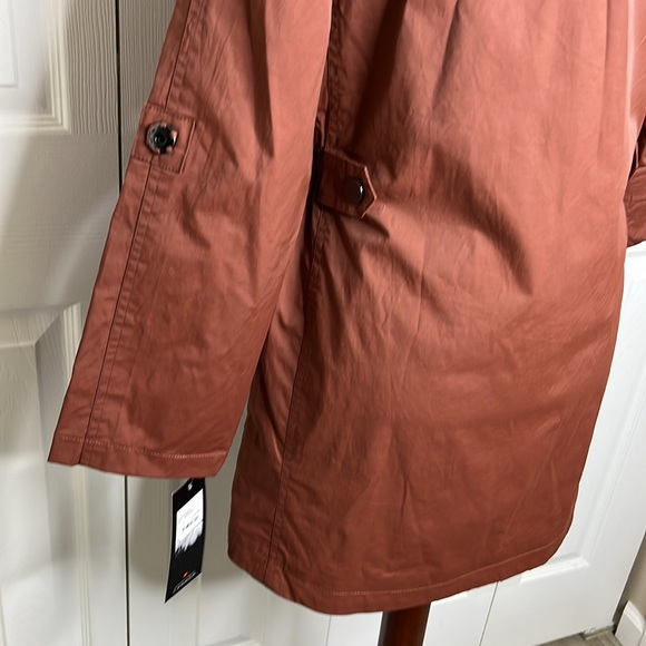 Nikki Jones Solid Anorak Jacket - Picture 5 of 10